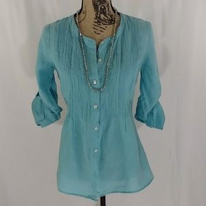 Calvin Klein Nunenteck  rolled up sleeve blouse